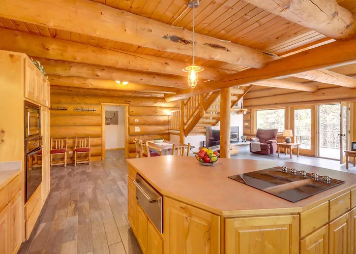 Holiday home Real Log In With Forest Views *